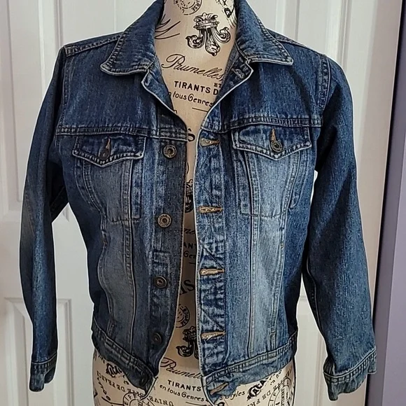 Refashioned denim jacket Paris - Picture 5 of 5